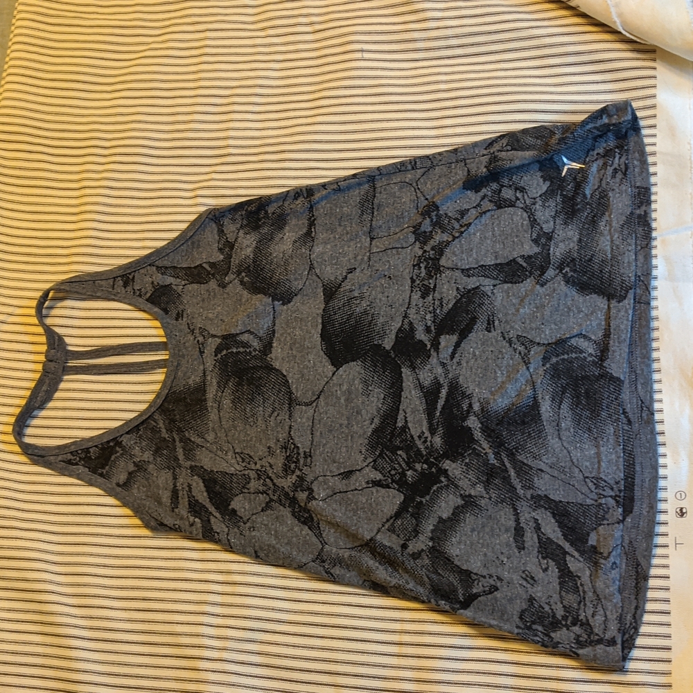 Workout tank Burnout T-Strap Tank old navy go-dry